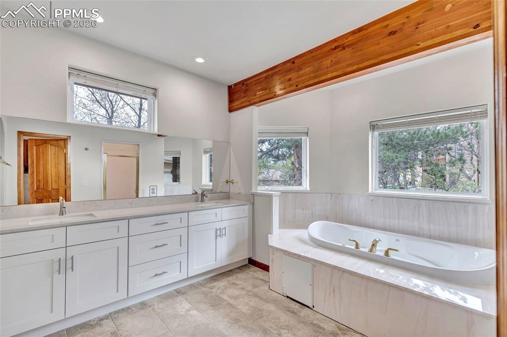 Image 29 of 44: Master Bathroom