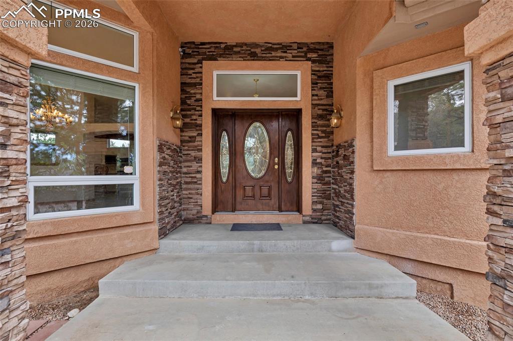 Image 3 of 44: Entry