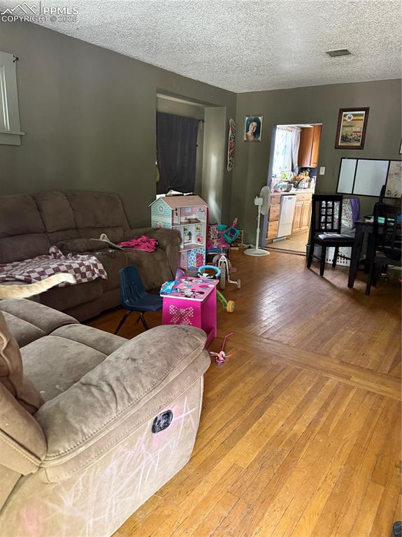 Image 2 of 12: Living Room