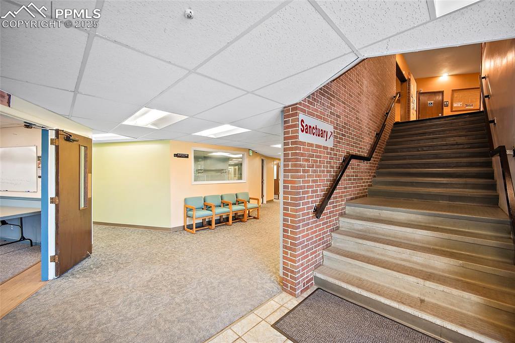 Image 22 of 49: Lower lobby