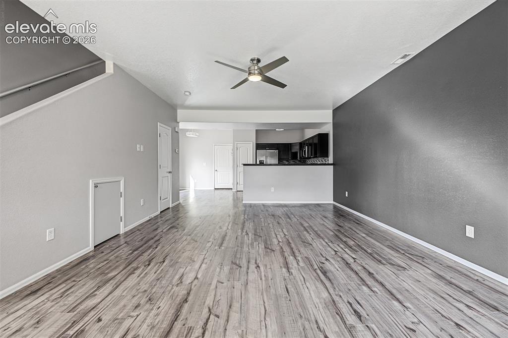 Image 14 of 44: Living Room