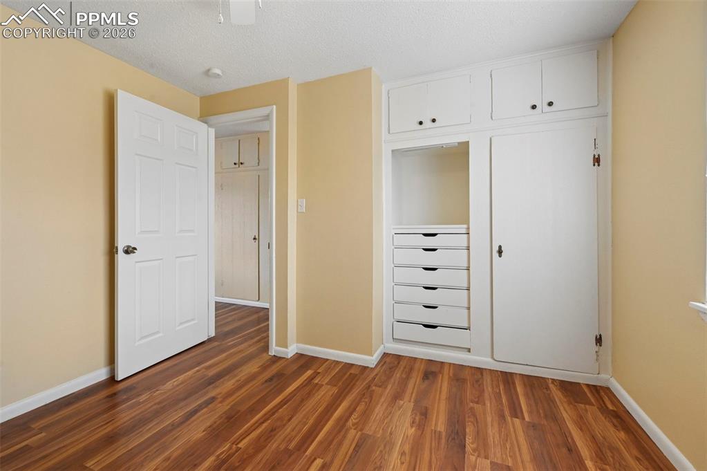 Image 11 of 26: Bedroom