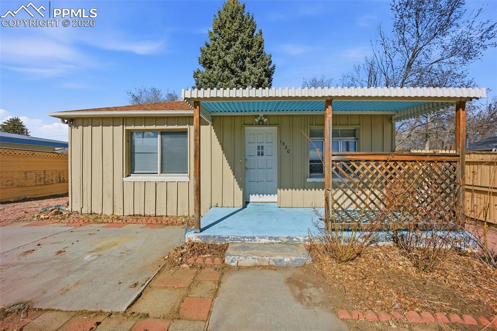 Image 1 of 25: Front of Structure