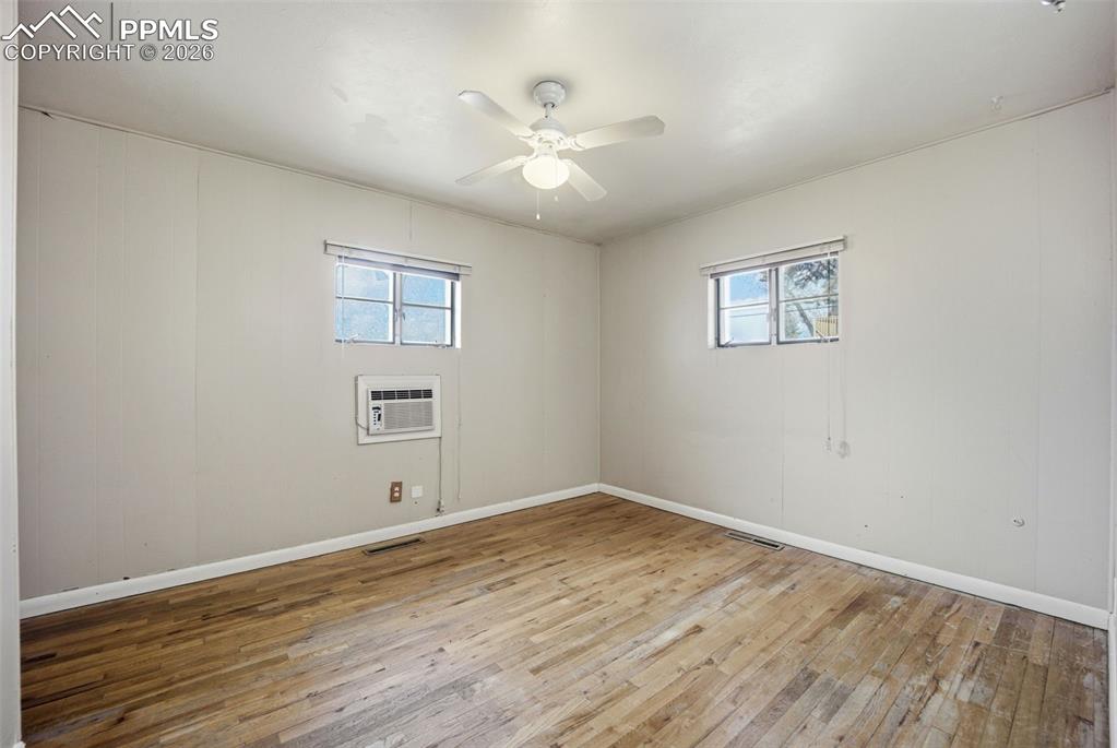 Image 16 of 25: Other