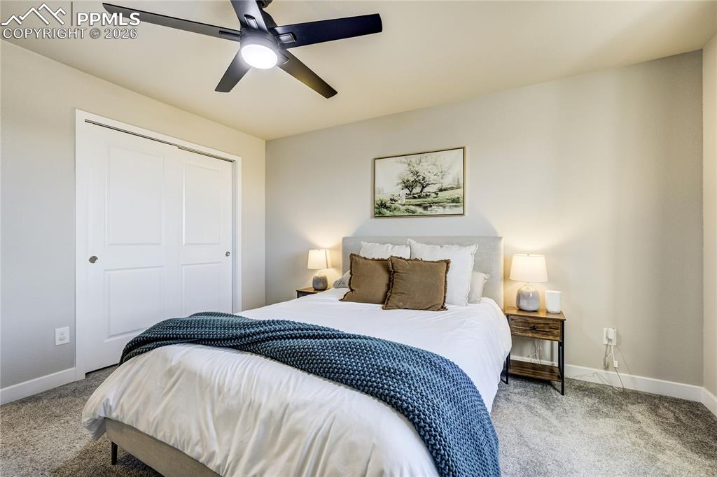 Image 19 of 45: Bedroom