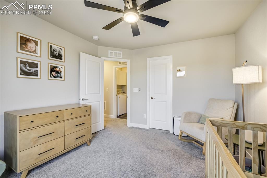 Image 29 of 45: Bedroom