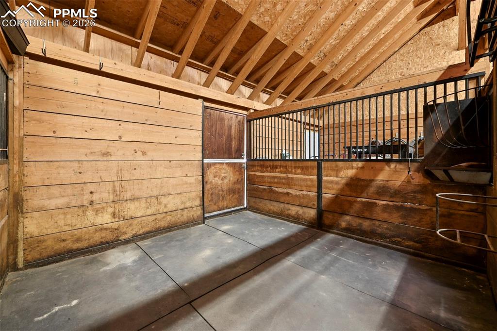 Image 42 of 50: Stall interiors