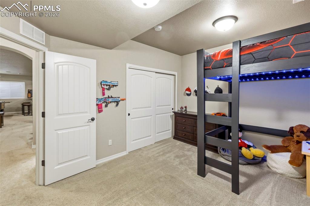 Image 26 of 41: Bedroom