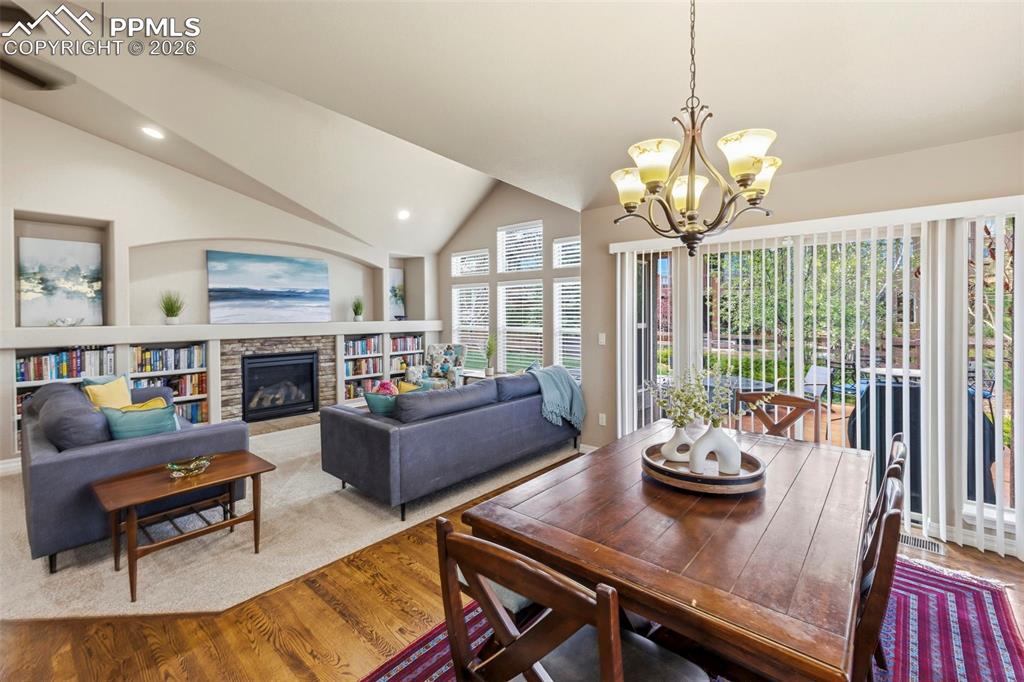 Image 6 of 41: Dining Area