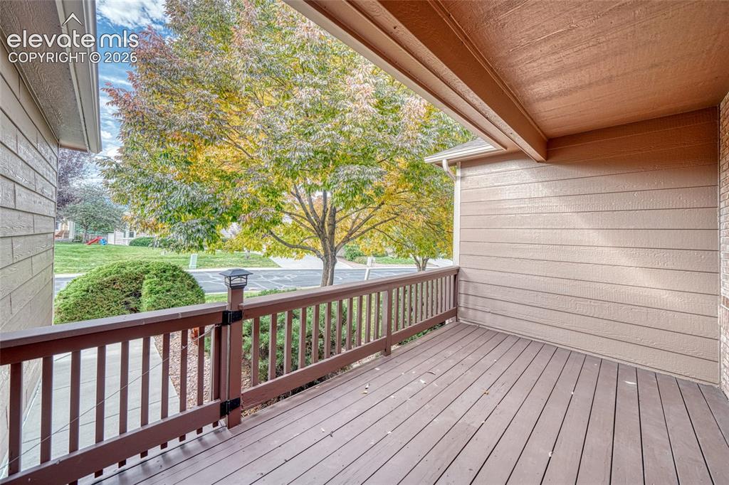 Image 15 of 44: Deck