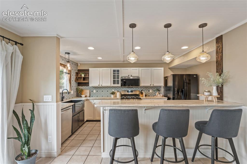 Image 12 of 48: Kitchen