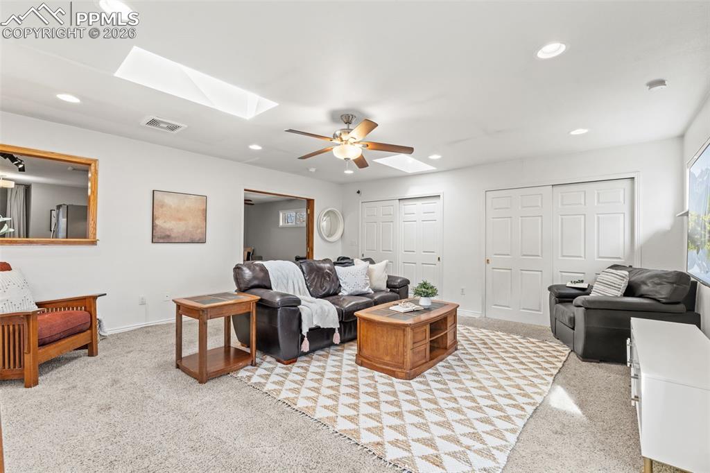 Image 21 of 39: No Description Available