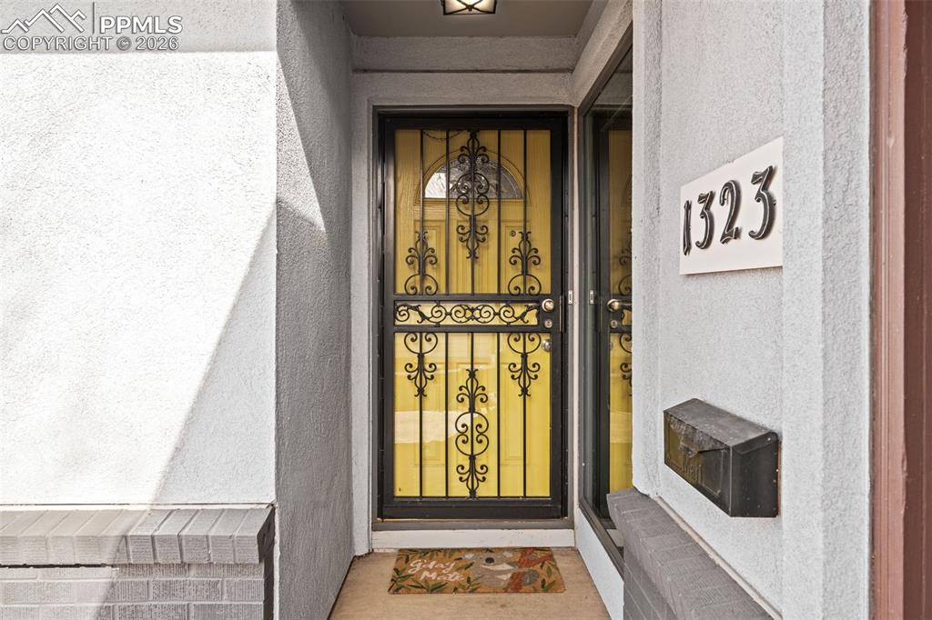 Image 3 of 39: No Description Available