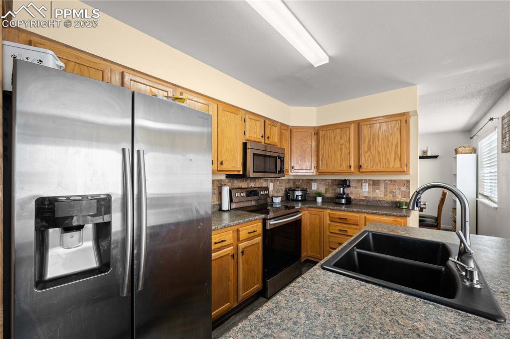 Image 2 of 30: Kitchen