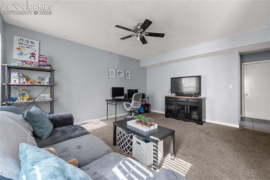 Image 6 of 30: Living Room