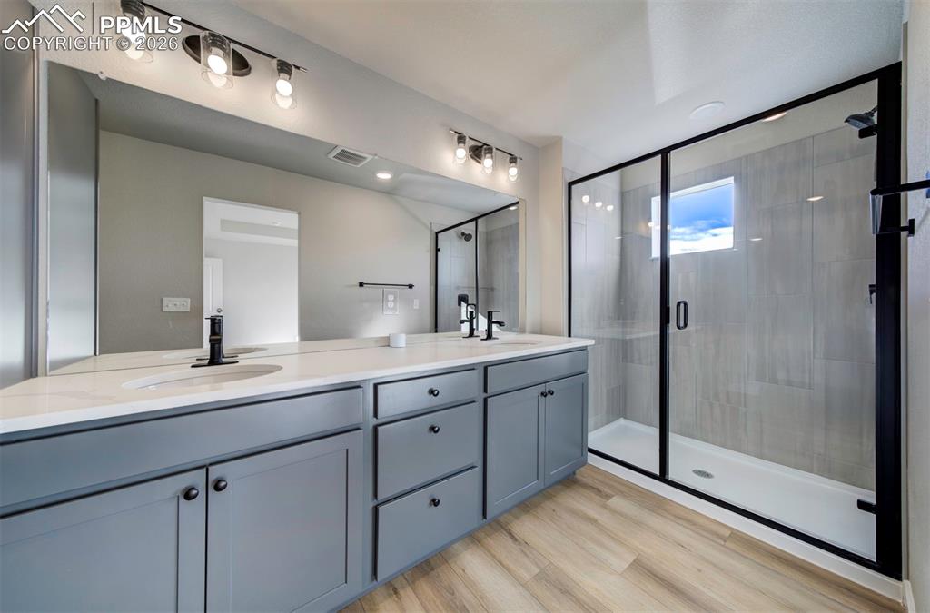 Image 17 of 32: **Pictures are from a previously completed home, not from listed home