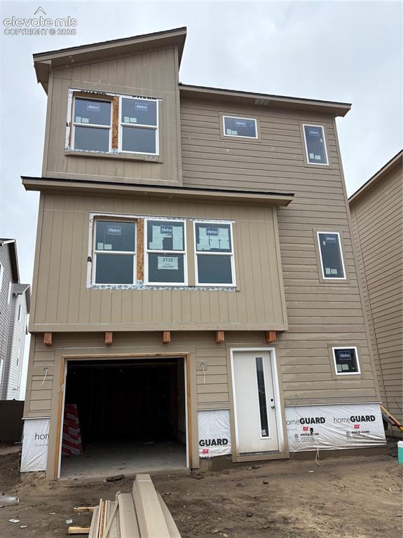 Image 2 of 9: Front of Structure