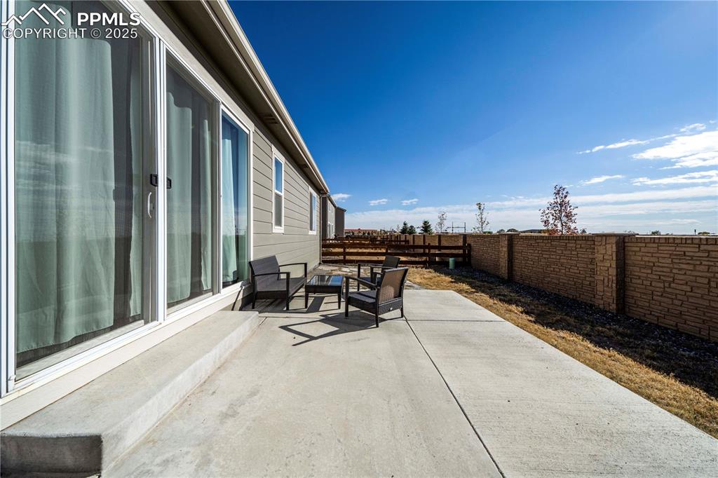 Image 30 of 32: Patio