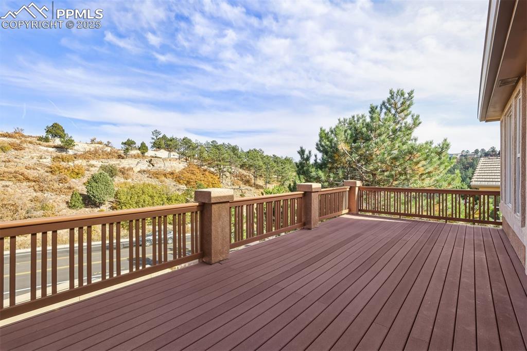 Image 43 of 46: Deck