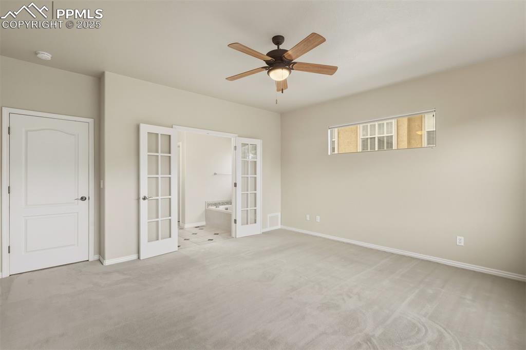 Image 7 of 46: Bedroom