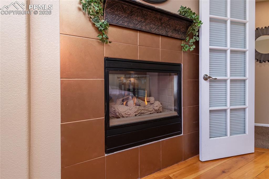 Image 18 of 49: Main level bedroom or office.