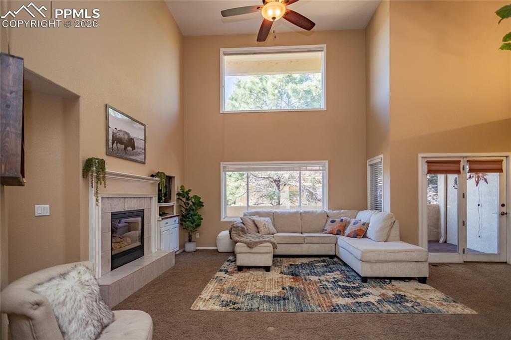 Image 5 of 49: Living Room