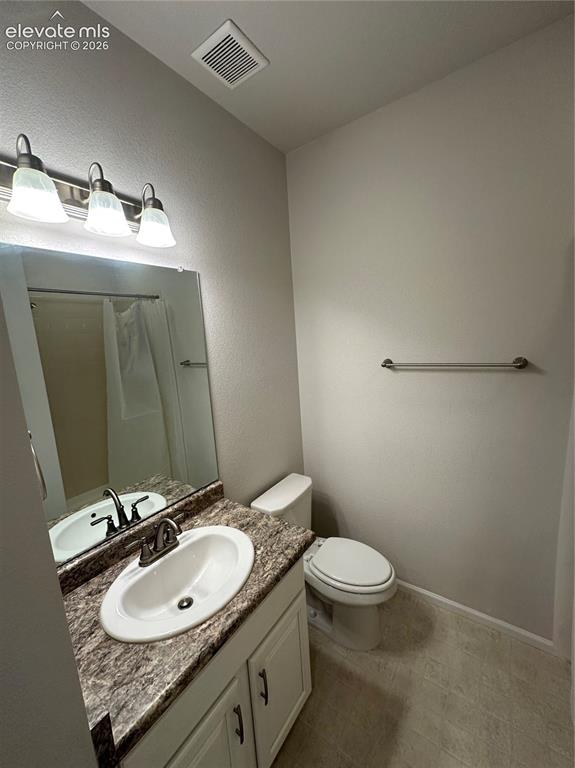 Image 11 of 22: Bathroom