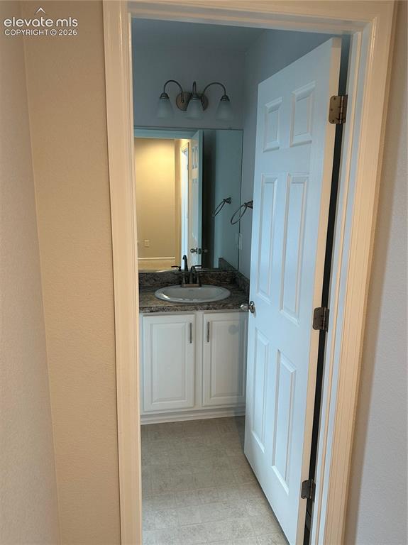 Image 16 of 22: Bathroom