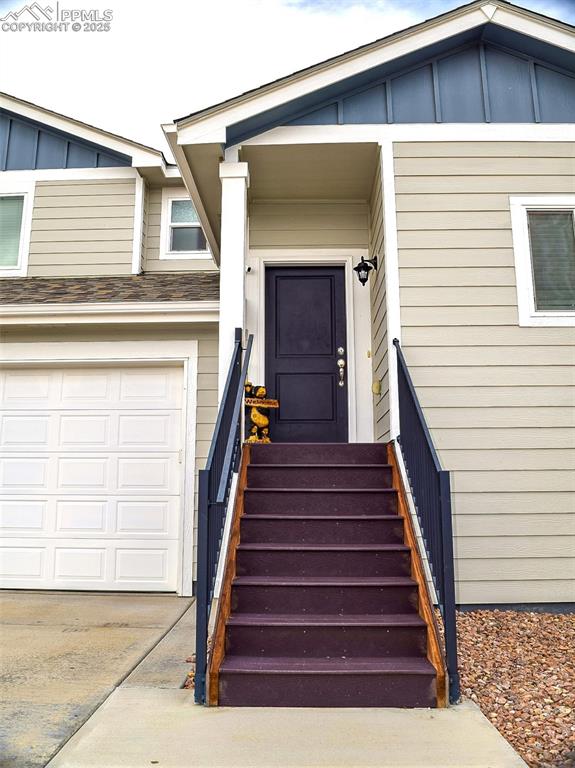 Image 6 of 38: Entry