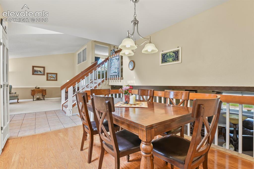 Image 10 of 48: Dining Area