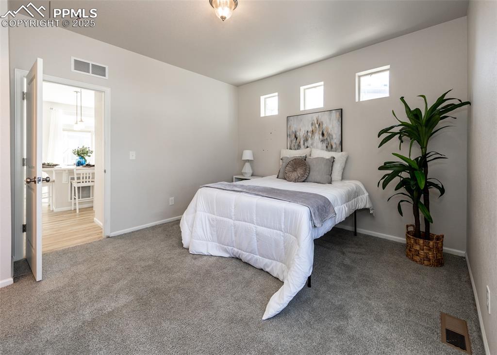 Image 18 of 37: Bedroom