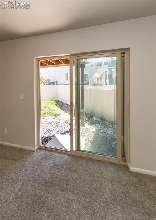 Image 33 of 37: Entry