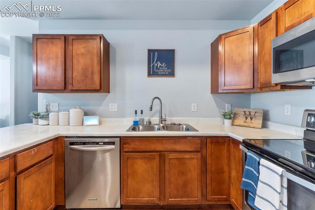 Listing 3584078, Image 11 of 25