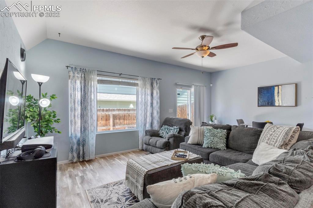 Listing 3584078, Image 6 of 25