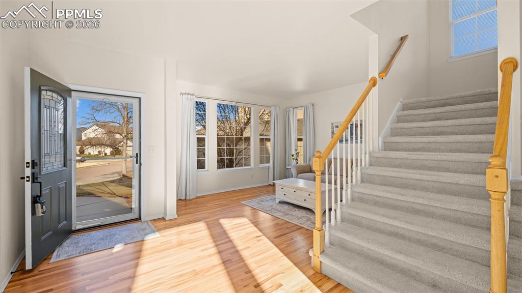 Image 10 of 48: Entry