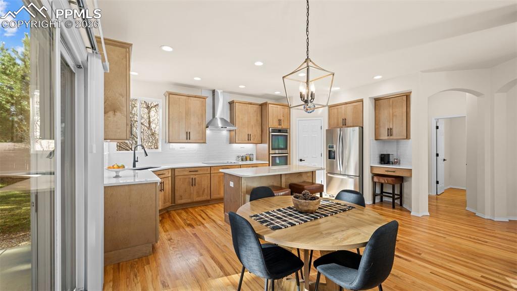 Image 2 of 48: Kitchen