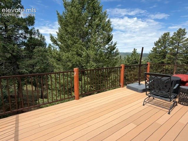 Image 49 of 49: Deck