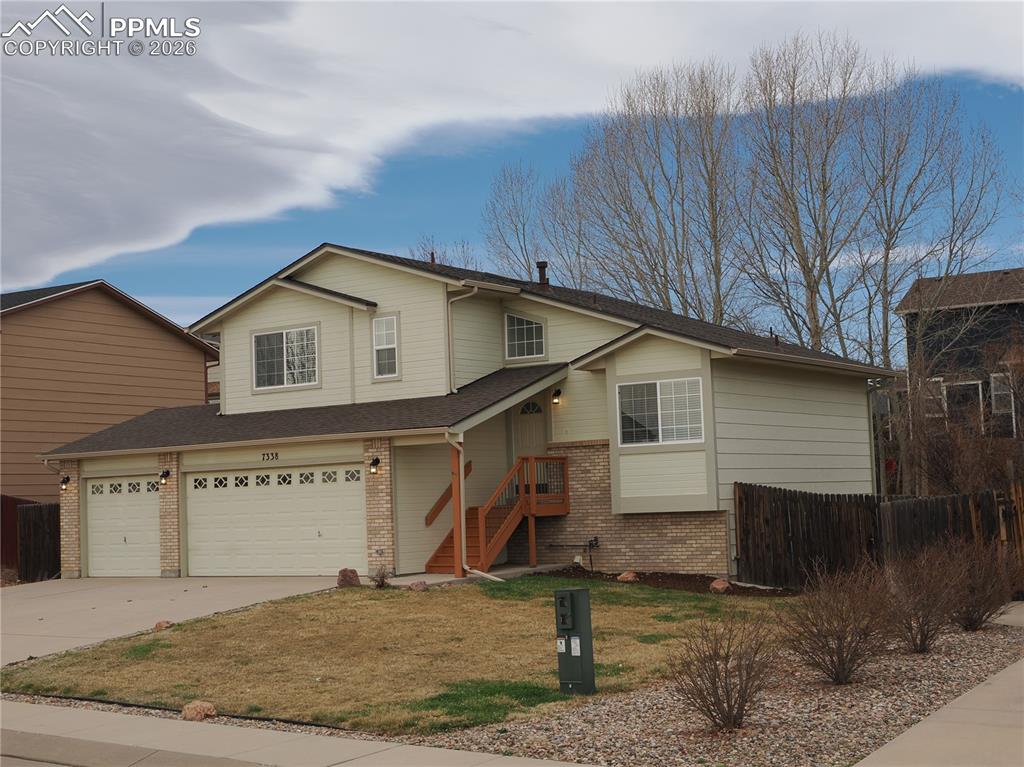 Image 34 of 34: Front of Structure