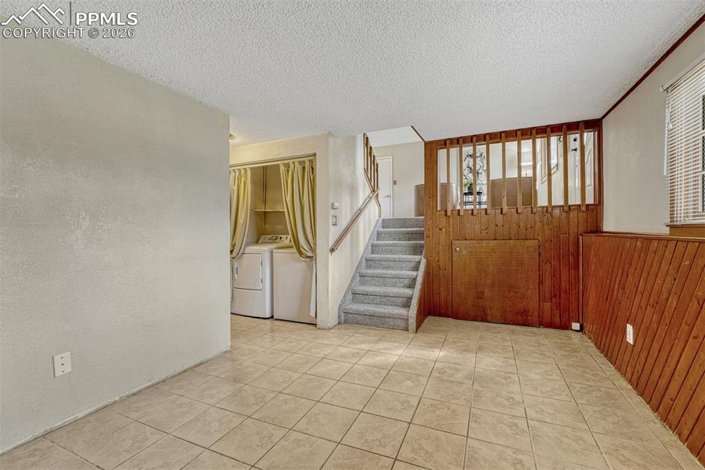 Image 10 of 33: With LVP and mountain views