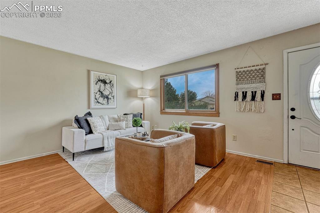 Image 15 of 33: Living Room