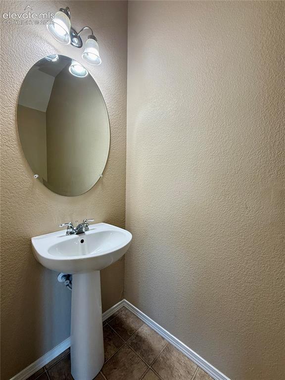 Image 9 of 26: Main Level 1/2 bath