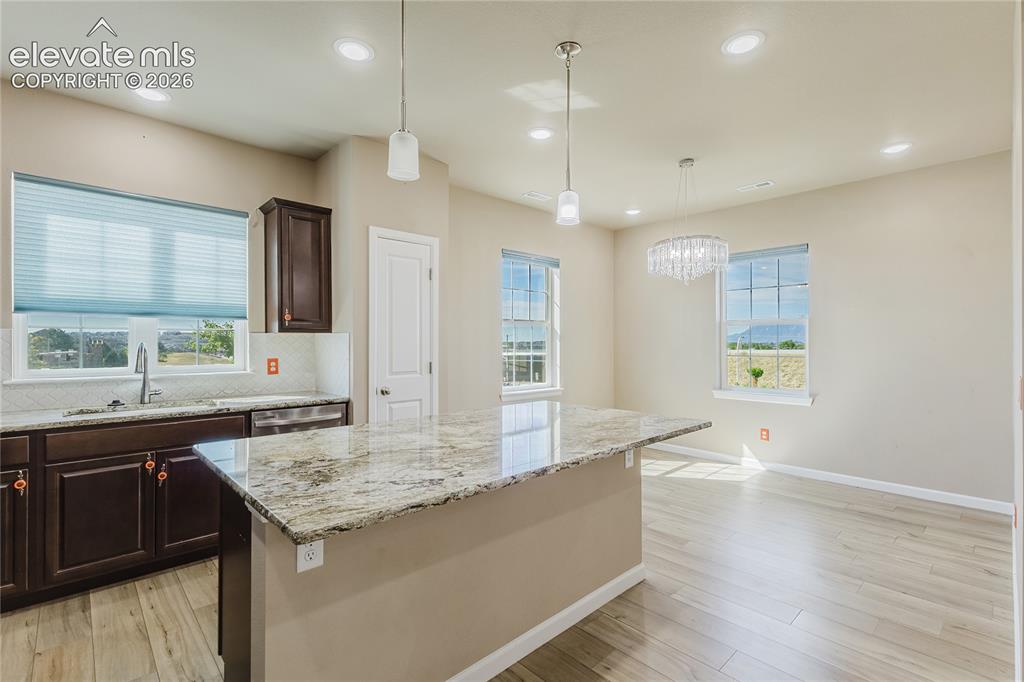 Image 14 of 37: Kitchen