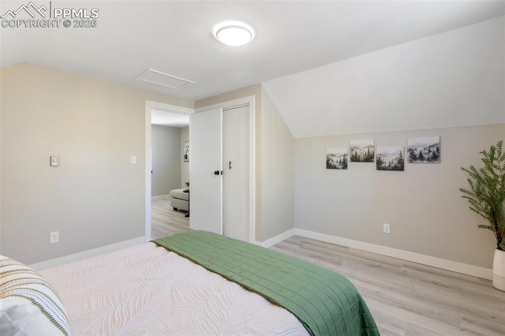 Image 27 of 47: Master Bedroom