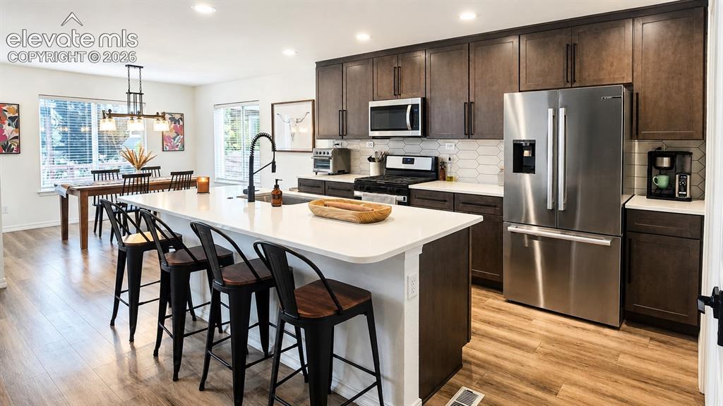 Image 9 of 34: Kitchen