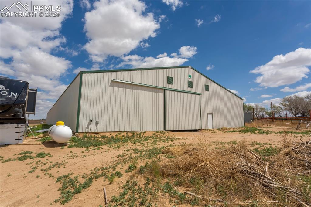 Image 7 of 30: Out Buildings