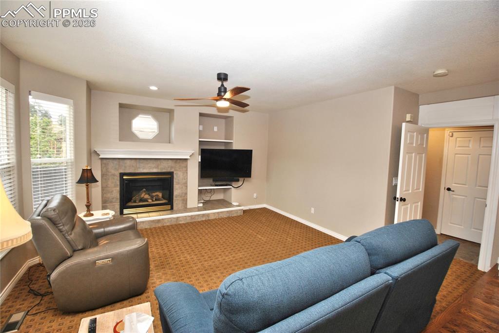 Image 13 of 44: Family Room