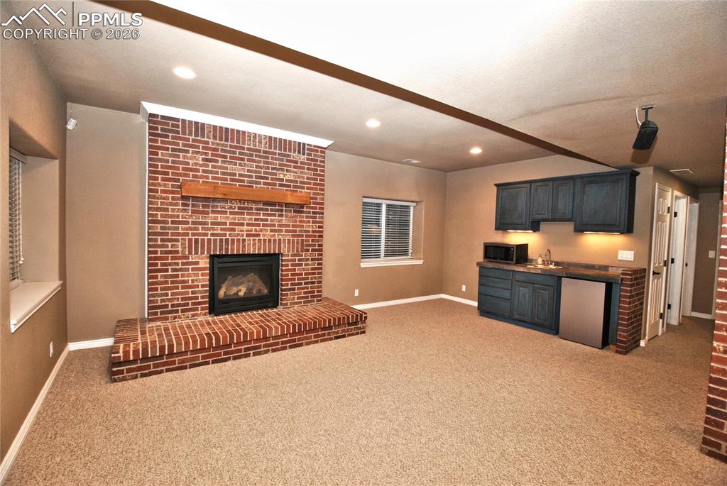 Image 29 of 44: Recreation Room