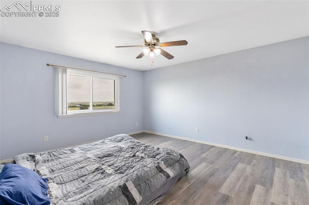 Image 18 of 50: Primary Bedroom with Walk in Closet and ensuite 5 piece bathroom