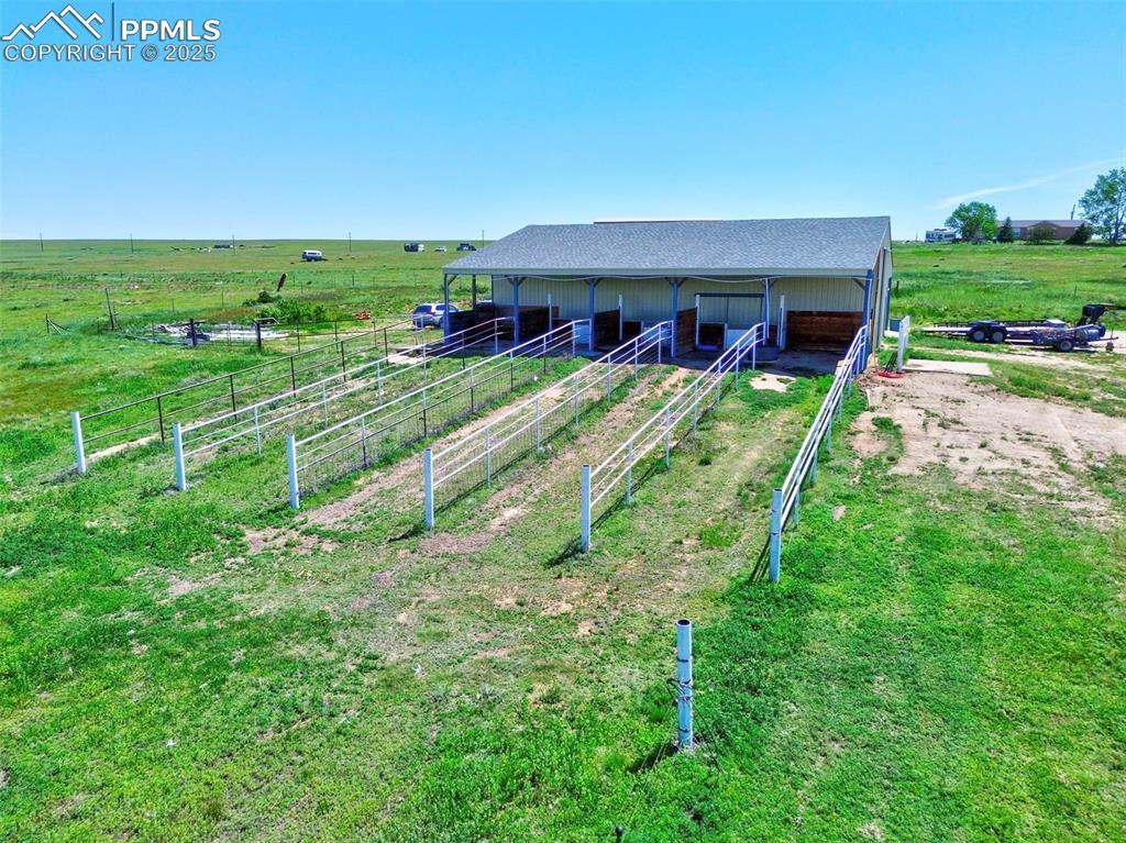 Image 37 of 50: 5 RUNS/One Ready for Pigs/Hogs with buried fencing!