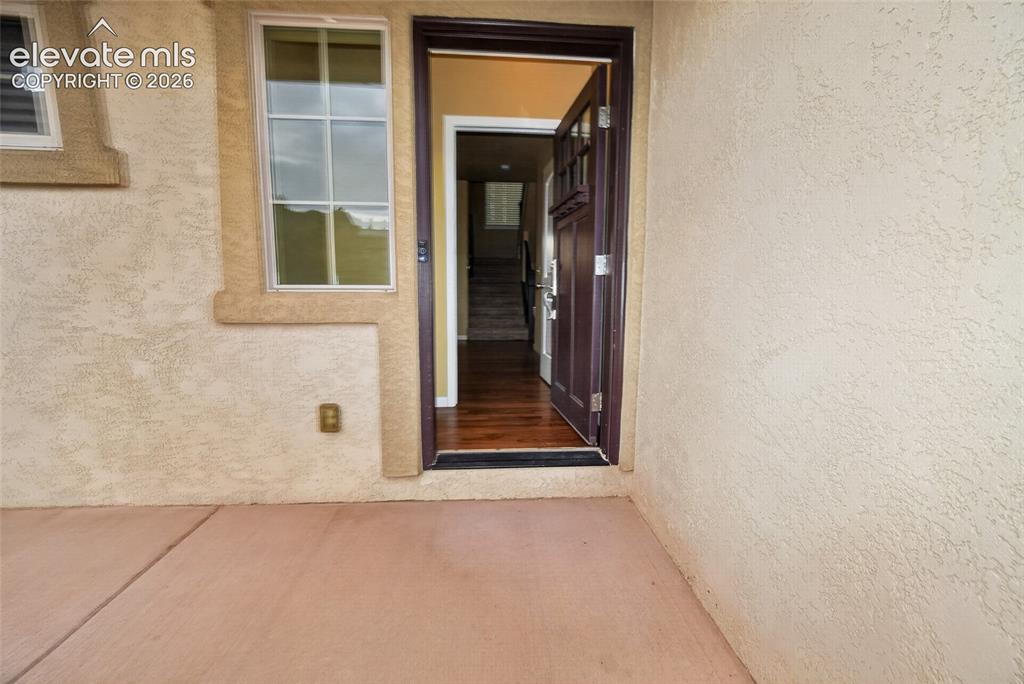 Image 2 of 40: Entry